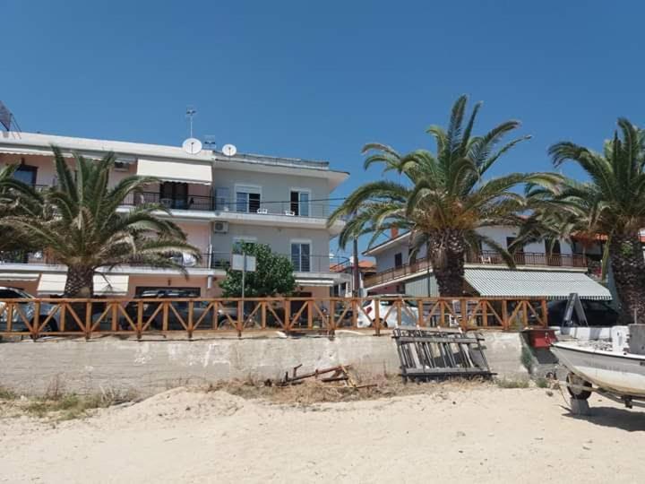 Zefis Appartment Ouranoupoli Exterior photo
